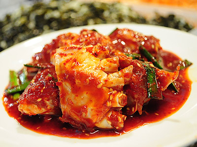 韓國醬螃蟹，每一口都吃得到螃蟹肉，味道鮮美充滿甜味。